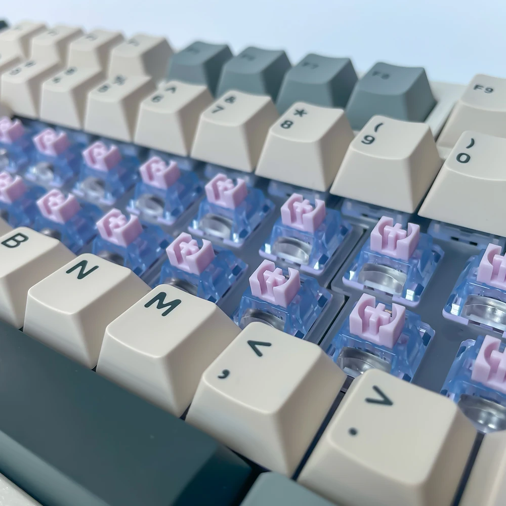Thocky sound profile with smooth linear press _ Jerrzi Dream switches.