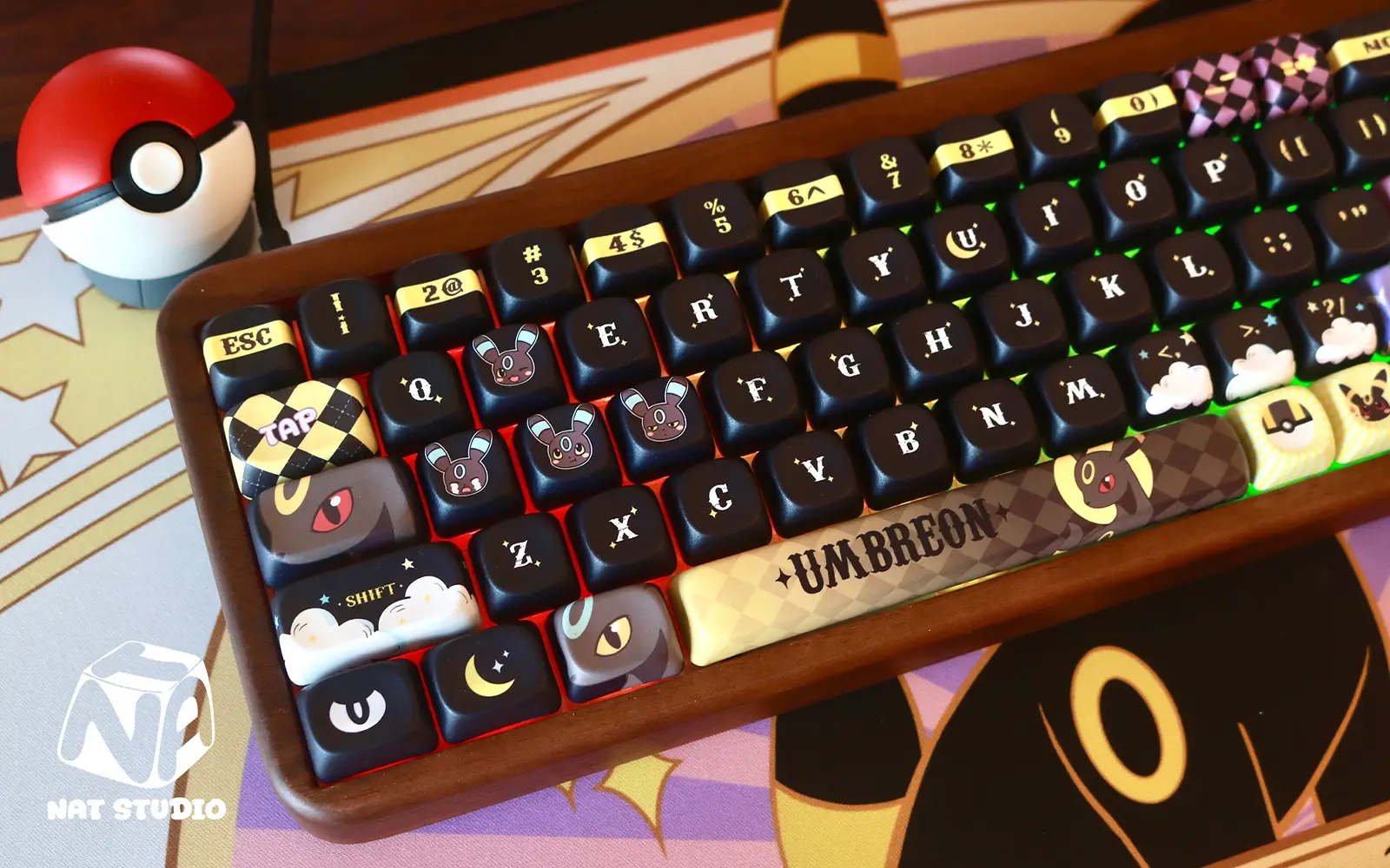 Pokemon Moonlight Umbreon MOA Profile Keycaps Close-up Pokemon Umbreon mechanical keyboard showing RGB lighting and golden spacebar accent