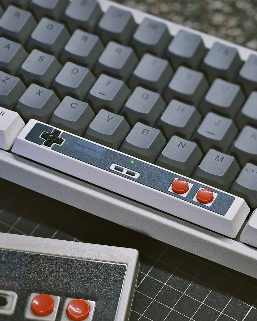 Retro Gaming Controller Style Spacebar Keycap keysfusion-retro-gaming-controller-spacebar-keycap-rgb-accent
