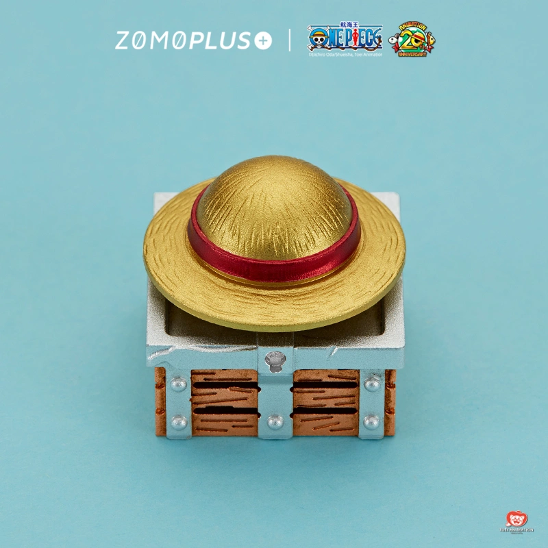 Front view gold straw hat artisan keycap with wooden treasure chest base